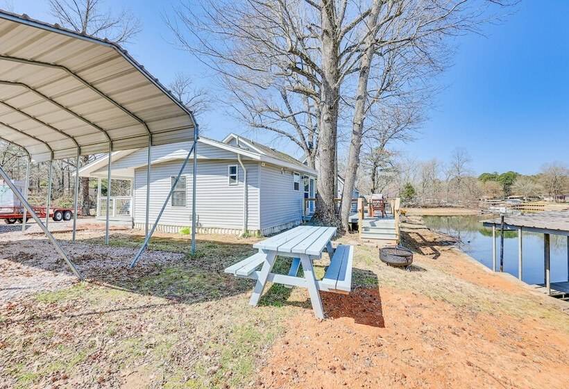 Waterfront Home On Lake Hamilton W/ Dock & 2 Decks