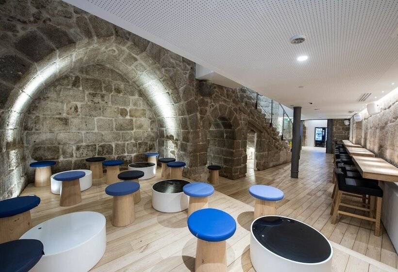 Bluesock Hostels Porto