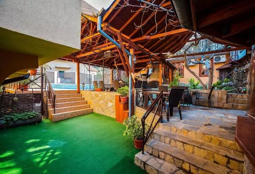 Family Hotel Ogi