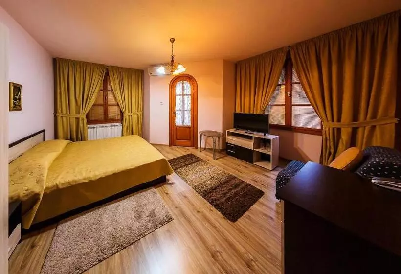 Family Hotel Ogi