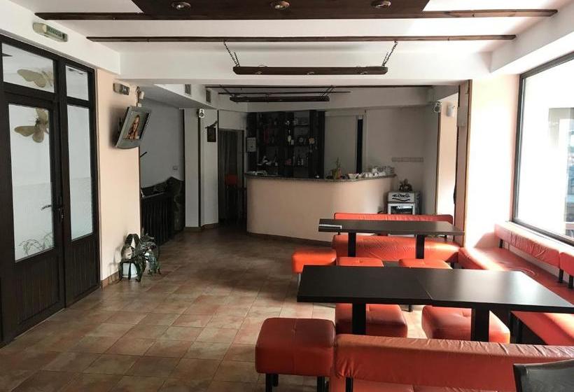 فندق Durchova Kashta Family