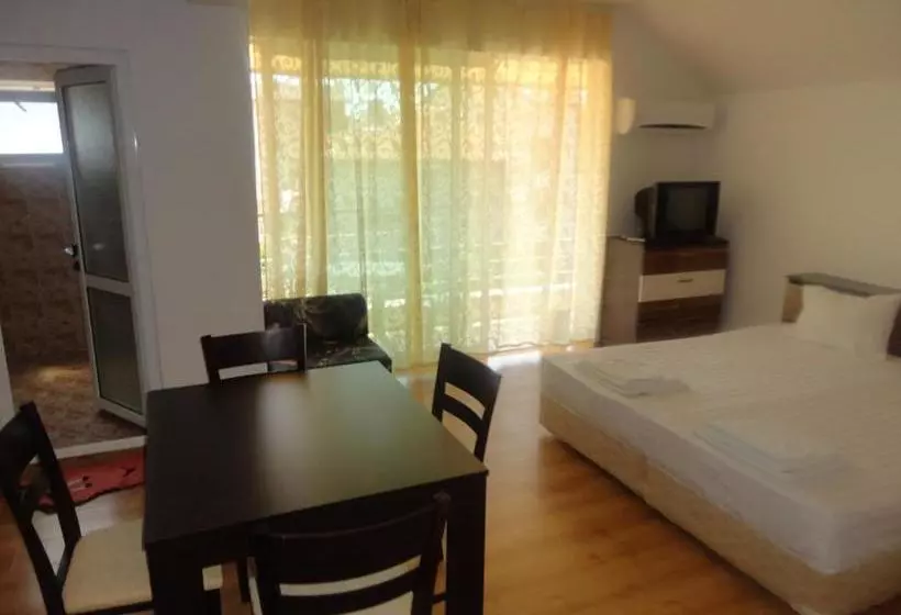 هتل Jelezchevi Guest Rooms