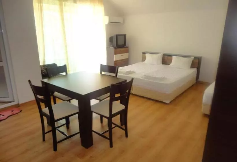 هتل Jelezchevi Guest Rooms
