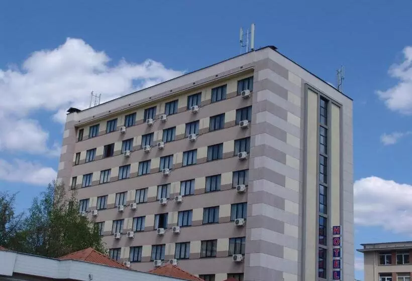 هتل Zheleznik