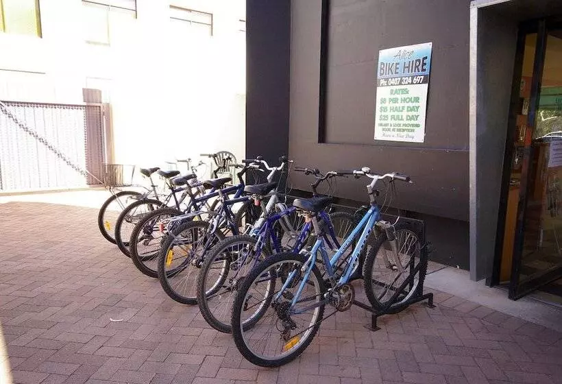 هاستل Yha Alice Springs