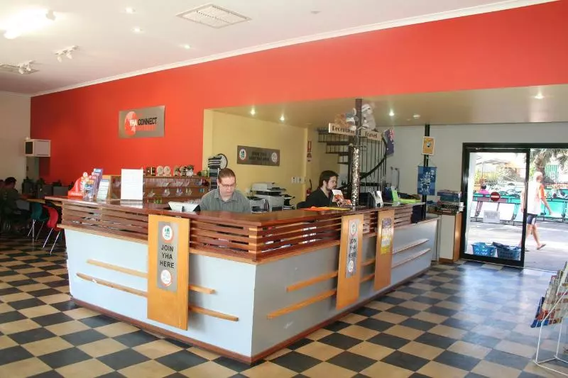 هاستل Yha Alice Springs