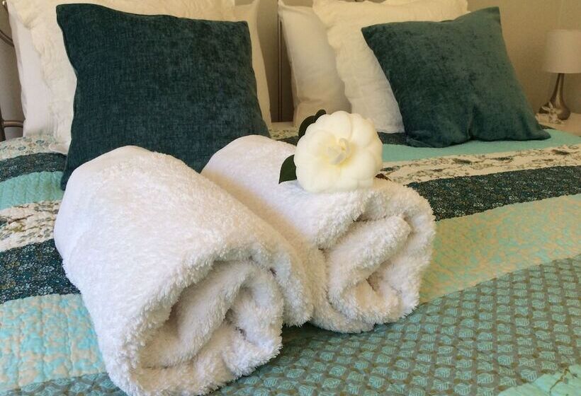 Beachport Bed & Breakfast