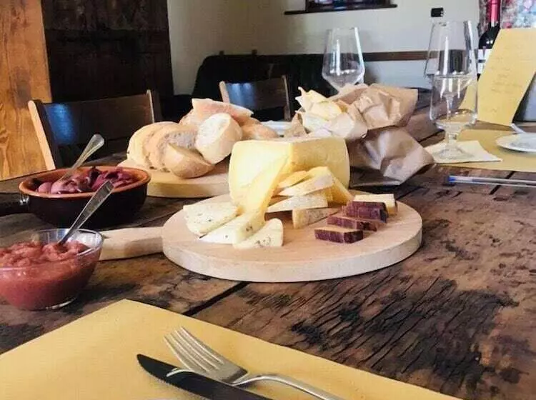 ベッドアンドブレックファースト Agriturismo Al Credazzo