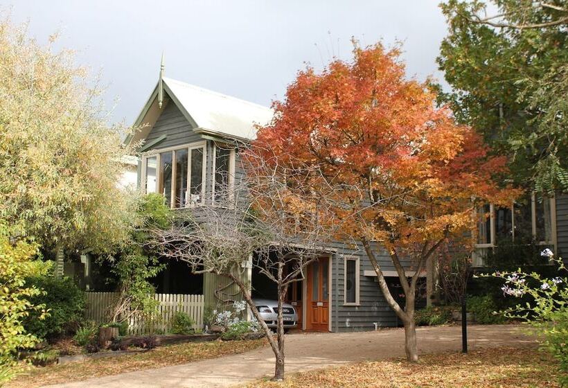 צימר Oak Tree Lodge