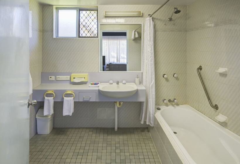 Haven Waters Motel & Apartments