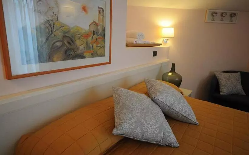 Hotelli Albergo Ristorante Siro
