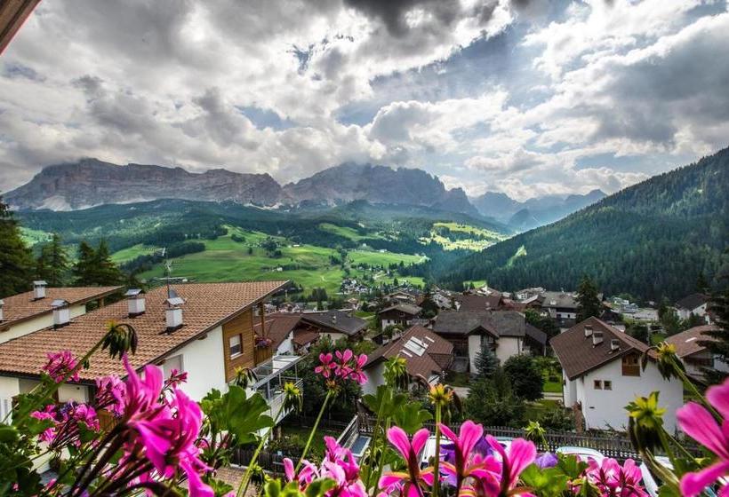 酒店 Ciasa Montanara