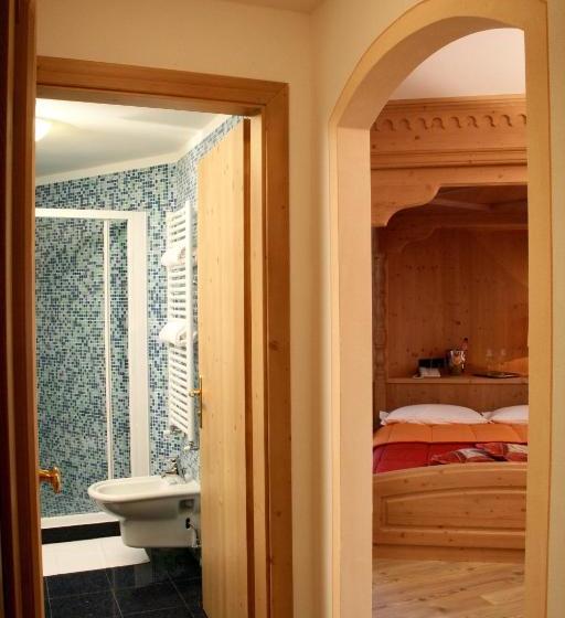 Отель Garni La Roccia