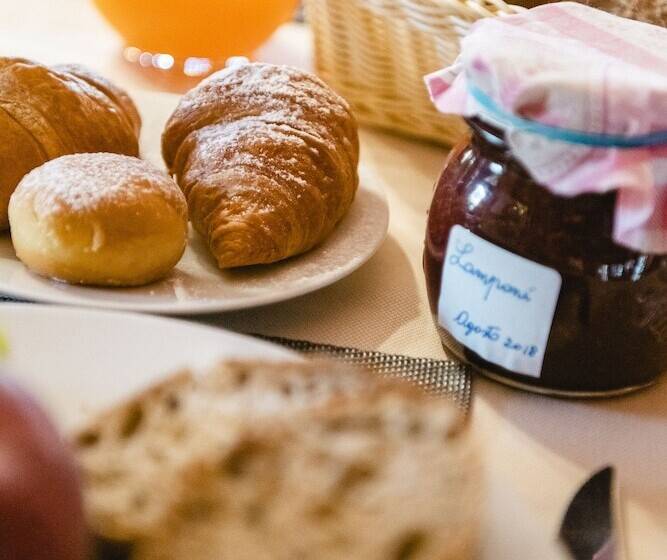 Отель Le Lanterne