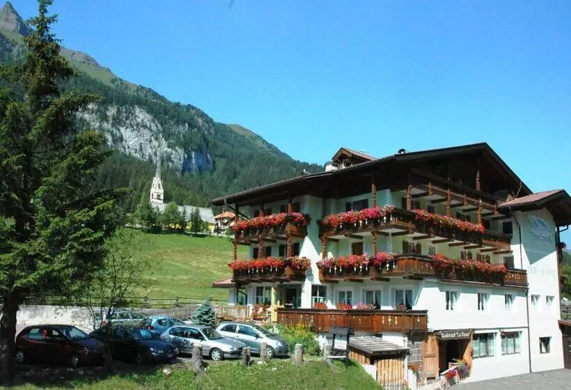 Hotelli Sassleng