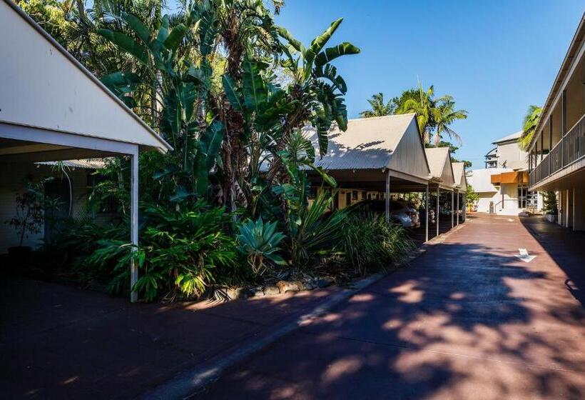 Отель The Waterloo Bay