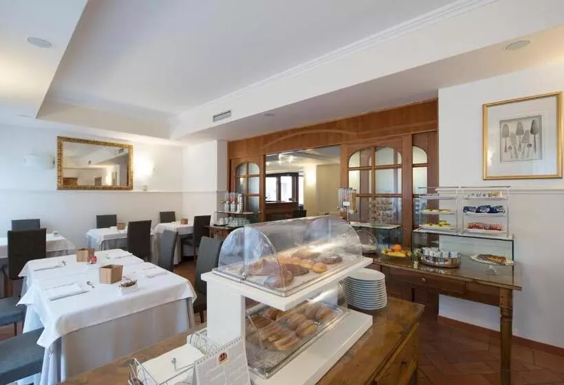 Hotelli Villa Colico