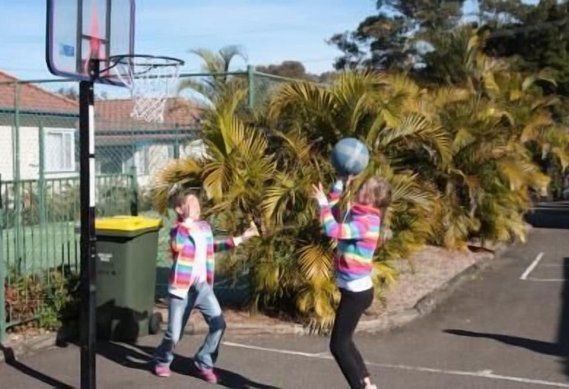 Курорт Forster Holiday Village