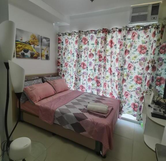 בית מלון כפרי Primavera City, Living Stone Place