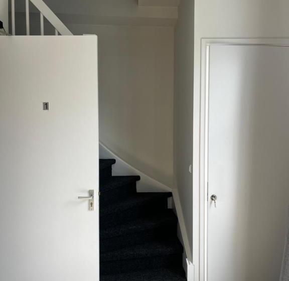 Apartement Hotel Stays By Adm