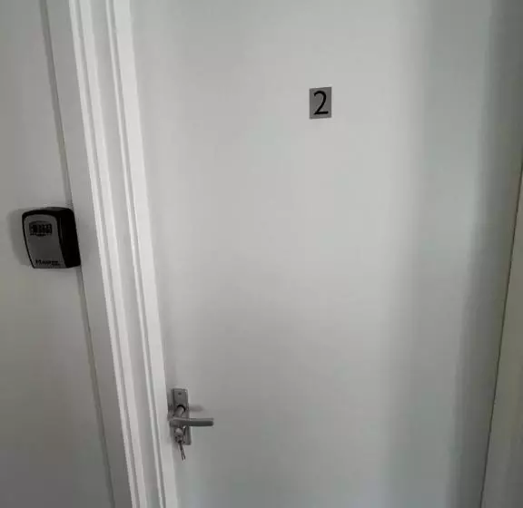 Apartement Hotel Stays By Adm