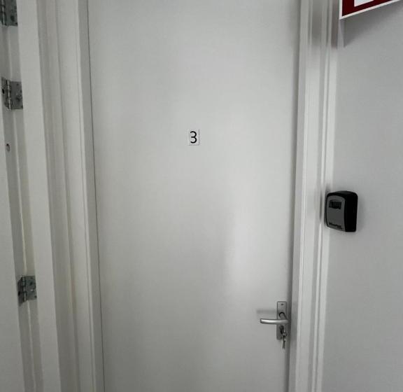 Apartement Hotel Stays By Adm