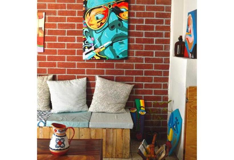 پانسیون Casa Coco Hostel