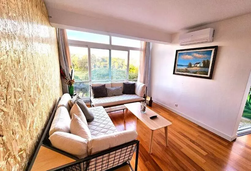 Majatalo Peers Guest House