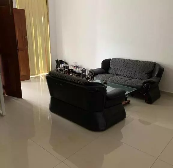 ペンション R&r Residencies