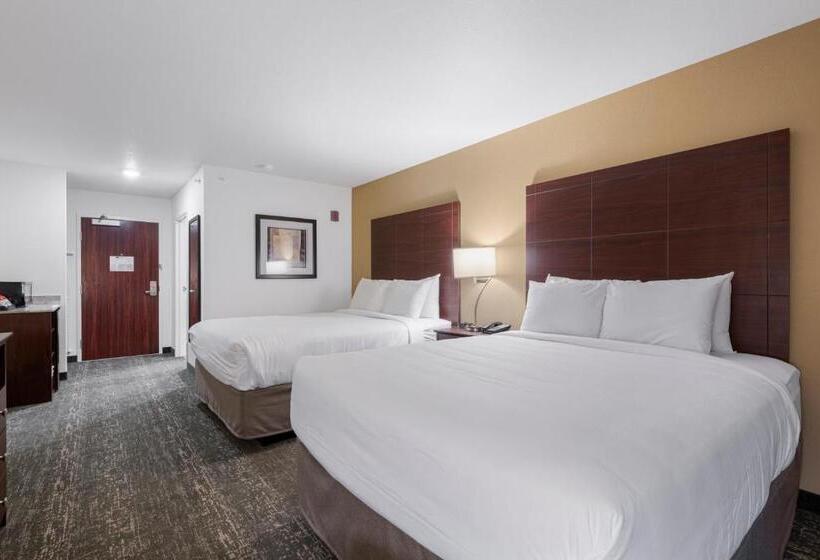 Cobblestone Hotel & Suites Russells Point At Indian Lake