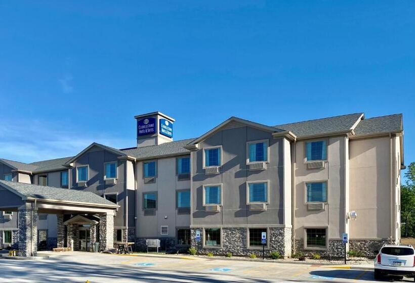 Cobblestone Hotel & Suites Russells Point At Indian Lake