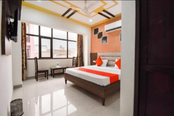 Hotel Chandigarh Inn