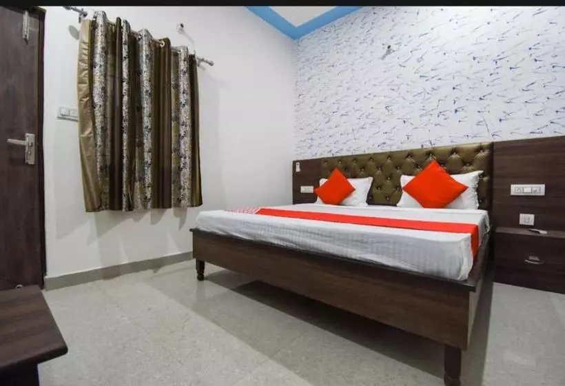 ホテル Chandigarh Inn