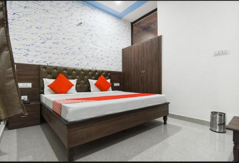 Hotel Chandigarh Inn