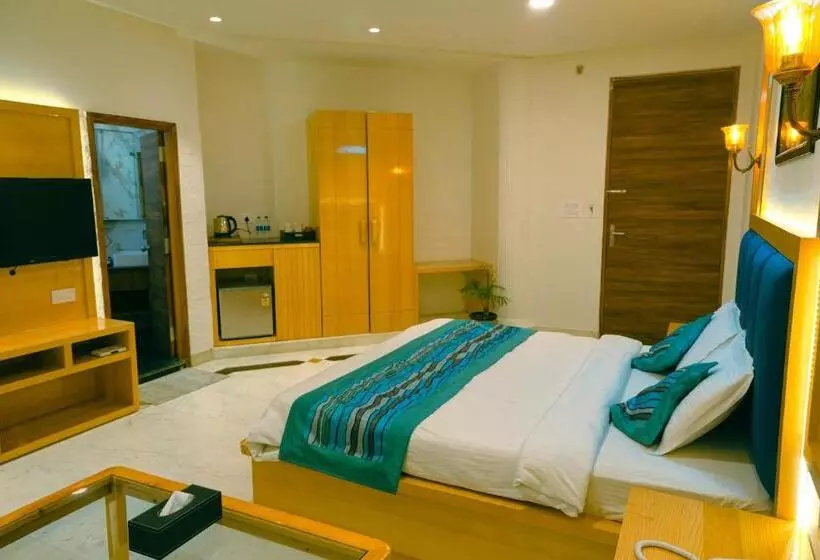 Hotelli Garden Resorts And