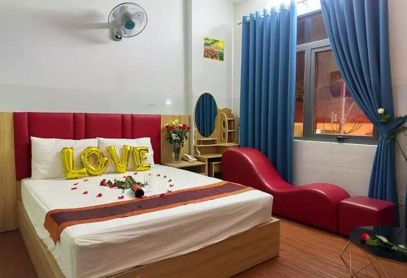 هتل Khách Sạn Nguyên Trung