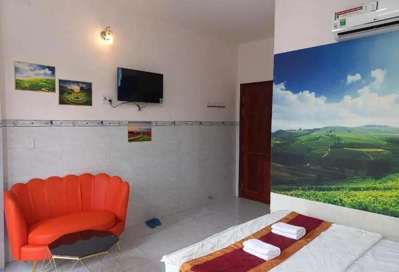 هتل Khách Sạn Nguyên Trung
