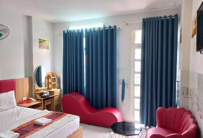 هتل Khách Sạn Nguyên Trung