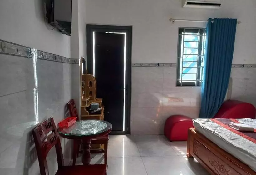 هتل Khách Sạn Nguyên Trung