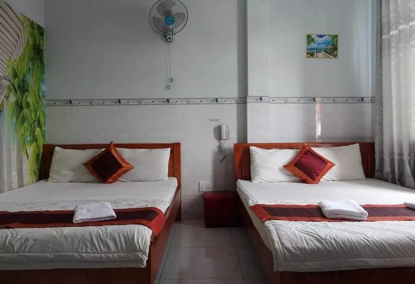 هتل Khách Sạn Nguyên Trung
