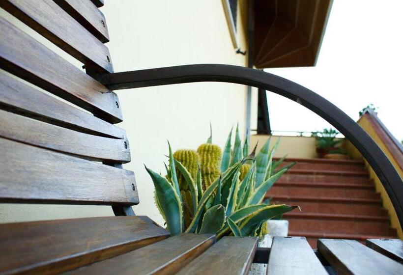 پانسیون Guesthouseantonia