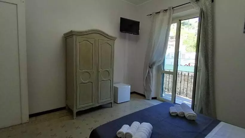 Majatalo Mediterraneo