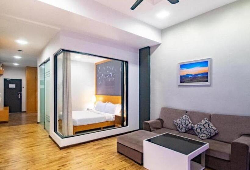 Cthomestay @ Nova Highland