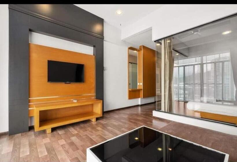 Cthomestay @ Nova Highland