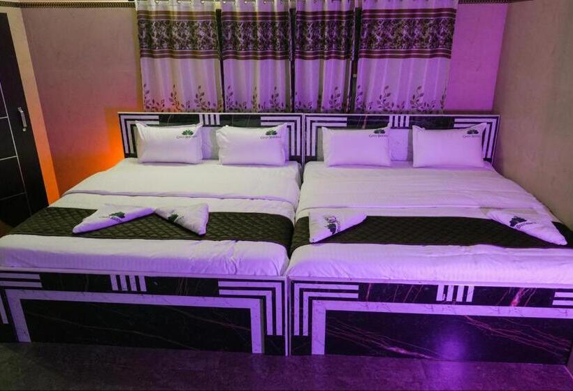 Hotel Green Residency