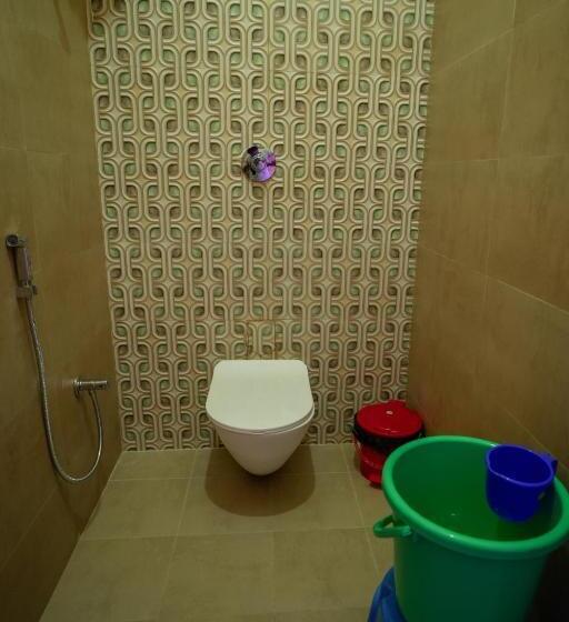 Hotel Green Residency