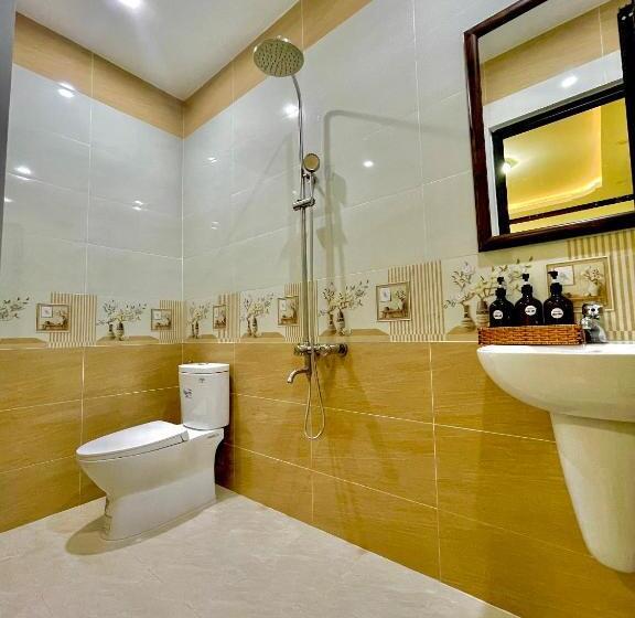 هتل Khách Sạn Villa Hồ Gia Phan Rang