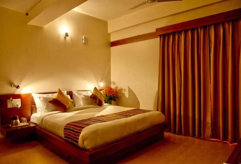 Hotel Goroomgo Palm Apartment Bhimtal