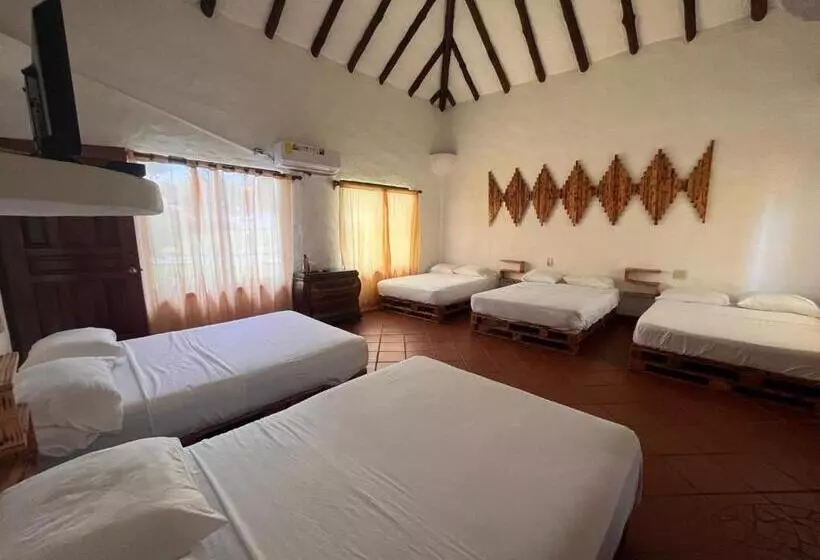 ホテル Mia Nueva Gorgona