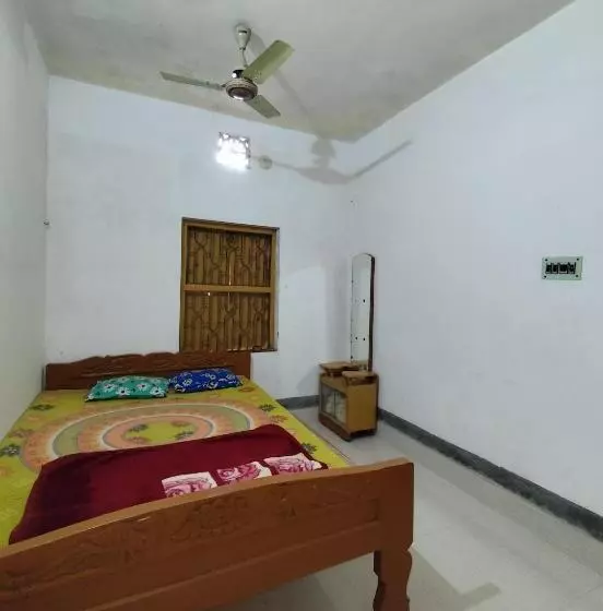 ペンション India Tours Only Maa Tara Guest House